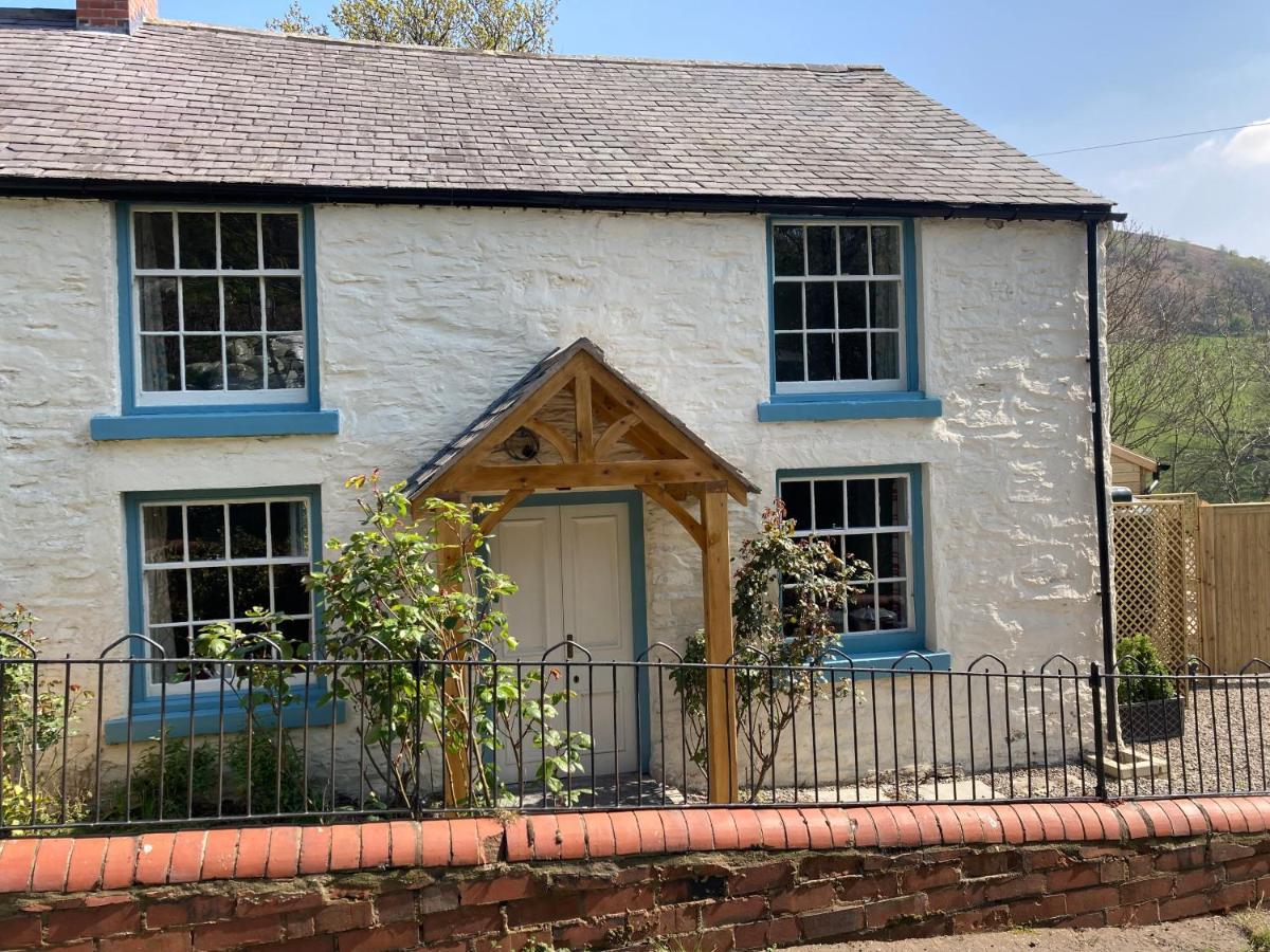 Avondale Villa Llangollen Exterior photo